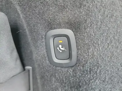 Photo 23 Volvo V90  B4 (Diesel) 197 ch Geartronic 8