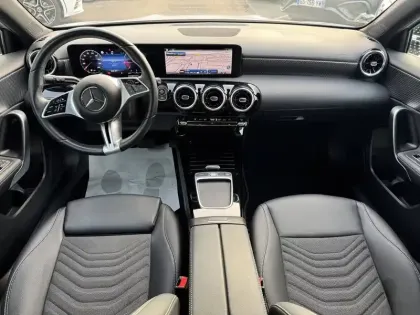 Photo 50 Mercedes Classe A  180 d 8G-DCT