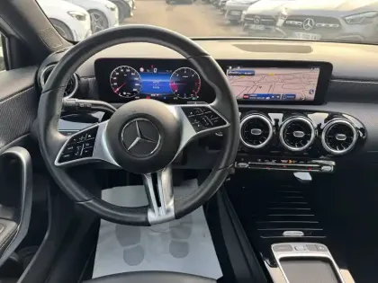 Photo 51 Mercedes Classe A  180 d 8G-DCT