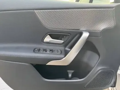 Photo 61 Mercedes Classe A  180 d 8G-DCT