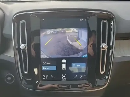 Photo 20 Volvo Xc40  D4 AWD AdBlue 190 ch Geartronic 8