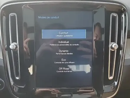 Photo 25 Volvo Xc40  D4 AWD AdBlue 190 ch Geartronic 8