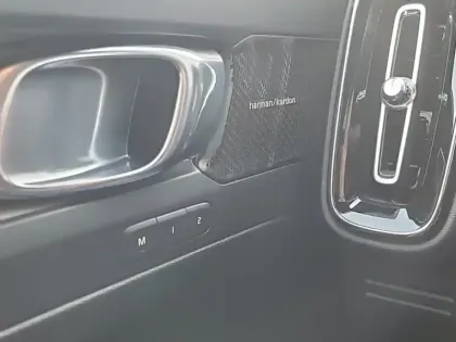 Photo 19 Volvo Xc40  D4 AWD AdBlue 190 ch Geartronic 8