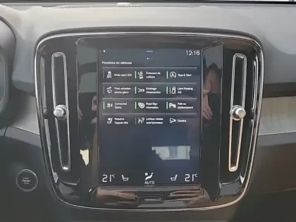 Photo 14 Volvo Xc40  D4 AWD AdBlue 190 ch Geartronic 8