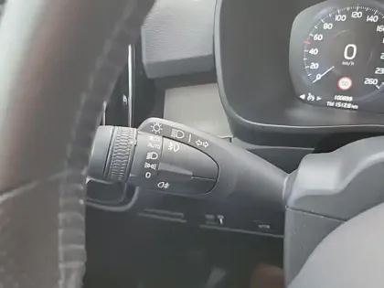 Photo 23 Volvo Xc40  D4 AWD AdBlue 190 ch Geartronic 8