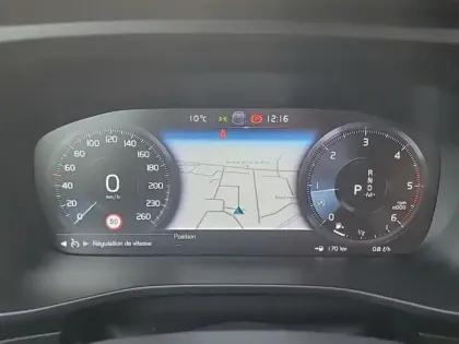 Photo 18 Volvo Xc40  D4 AWD AdBlue 190 ch Geartronic 8