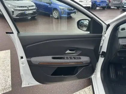 Photo 18 Dacia Sandero  TCe 90