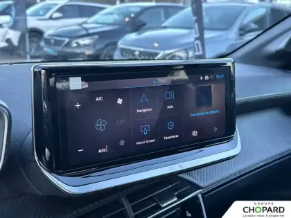 Photo 13 Peugeot 208  Hybrid 145 e-DCS6