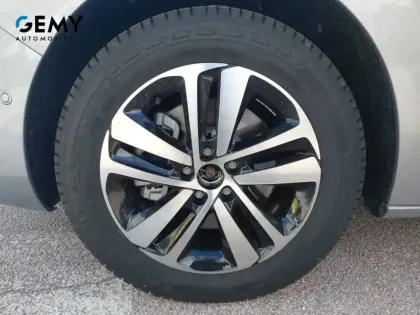 Photo 10 Peugeot Expert  FGN M DIESEL 180 CH AUTOMATIQUE