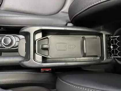 Photo 27 Mini Mini Hatch 5 Portes Cooper 136 ch DKG7