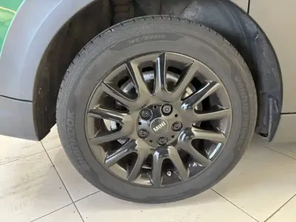 Photo 19 Mini Mini Hatch 5 Portes Cooper 136 ch DKG7