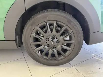 Photo 13 Mini Mini Hatch 5 Portes Cooper 136 ch DKG7