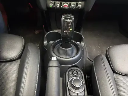 Photo 37 Mini Mini Hatch 5 Portes Cooper 136 ch DKG7