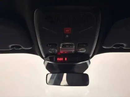 Photo 22 Peugeot 2008  100 S&S BVM6