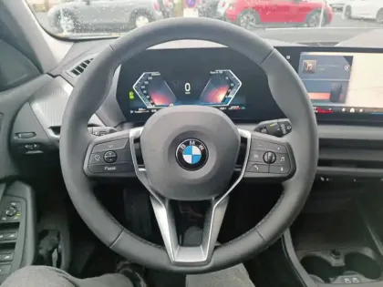 Photo 28 BMW Serie 1 116 122 ch DKG7