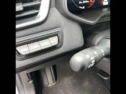 Photo 69 Renault Clio  E-Tech full hybrid 145