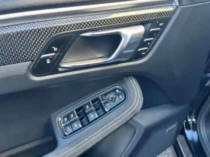 Photo 29 Porsche Macan  3.0 V6 360 ch