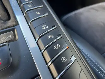 Photo 36 Porsche Macan  3.0 V6 360 ch