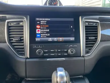 Photo 17 Porsche Macan  3.0 V6 360 ch