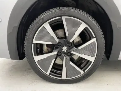 Photo 36 Peugeot 208  Electrique 50 kWh 136ch