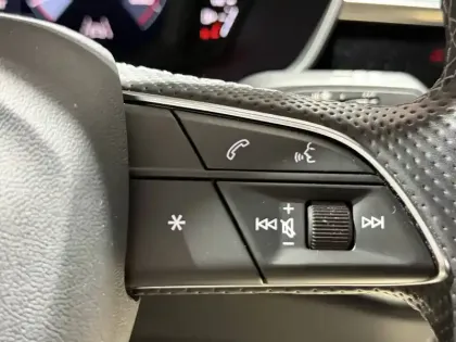 Photo 20 Audi Q3  35 TFSI 150 ch S tronic 7