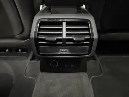 Photo 56 Audi Q3  35 TFSI 150 ch S tronic 7