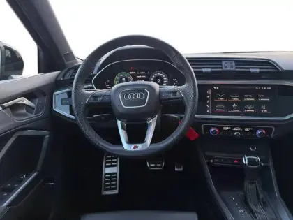 Photo 37 Audi Q3  Sportback 45 TFSIe 245 ch S tronic 6