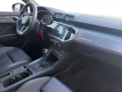 Photo 34 Audi Q3  Sportback 45 TFSIe 245 ch S tronic 6