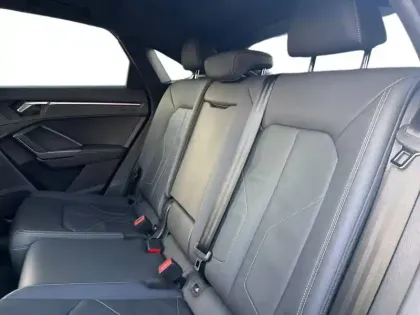 Photo 13 Audi Q3  Sportback 45 TFSIe  245 ch S tronic 6