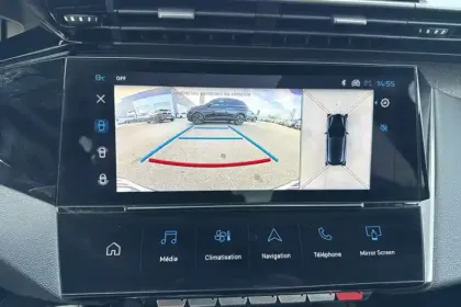 Photo 20 Peugeot 308  BlueHDi 130ch S&S EAT8