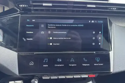 Photo 21 Peugeot 308  BlueHDi 130ch S&S EAT8