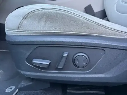 Photo 20 Hyundai Tucson  1.6 T-GDI 230 Hybrid BVA6