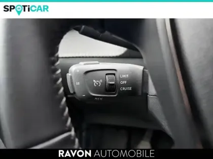 Photo 20 Peugeot 208  PureTech 100 S&S BVM6