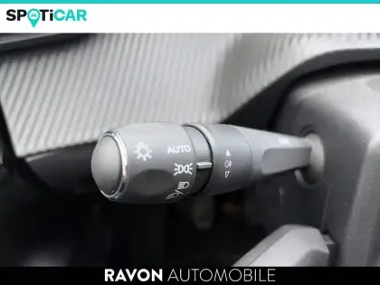 Photo 19 Peugeot 208  PureTech 100 S&S BVM6