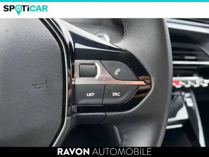 Photo 29 Peugeot 208  PureTech 100 S&S BVM6