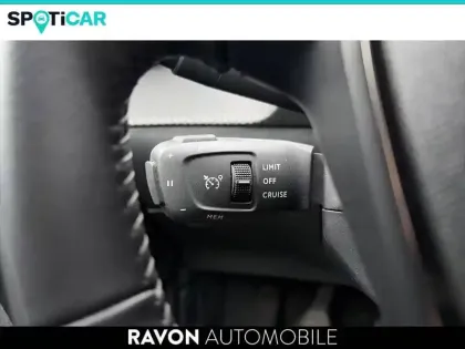 Photo 44 Peugeot 208  PureTech 100 S&S BVM6