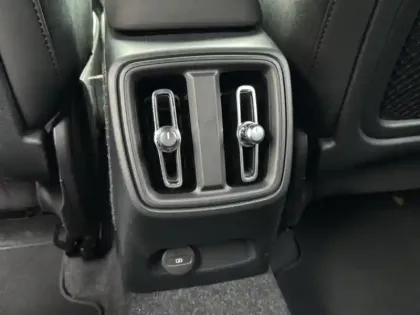 Photo 20 Volvo Ex40  Single Extended Range 252 ch 1EDT