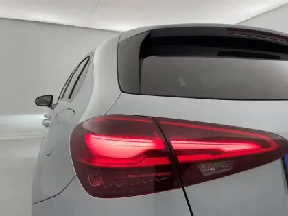 Photo 27 Mercedes Classe A  180 d 8G-DCT