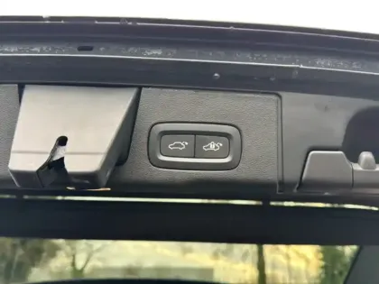 Photo 9 Volvo Xc60  T6 AWD Hybride rechargeable 253 ch+145 ch Geartronic 8