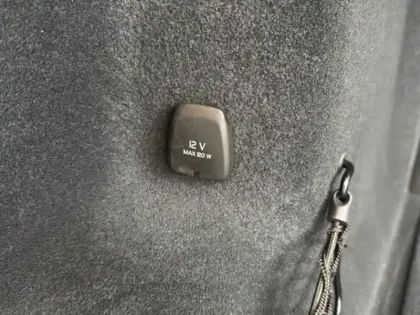 Photo 7 Volvo Xc60  T6 AWD Hybride rechargeable 253 ch+145 ch Geartronic 8