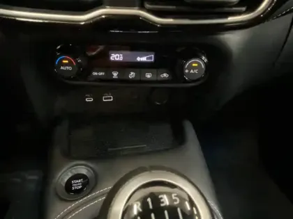 Photo 34 Nissan Juke  DIG-T 114