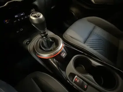 Photo 35 Nissan Juke  DIG-T 114