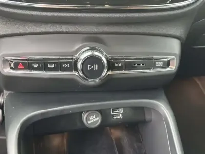 Photo 20 Volvo Xc40  T4 Recharge 129+82 ch DCT7