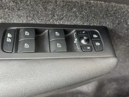 Photo 13 Volvo Xc40  T4 Recharge 129+82 ch DCT7