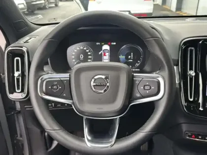 Photo 5 Volvo Xc40  T4 Recharge 129+82 ch DCT7