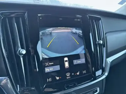 Photo 11 Volvo V90  Cross Country D4 AWD 190 ch Geartronic 8