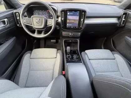 Photo 19 Volvo Xc40  B3 163 ch DCT7