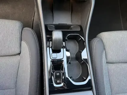 Photo 14 Volvo Xc40  B3 163 ch DCT7