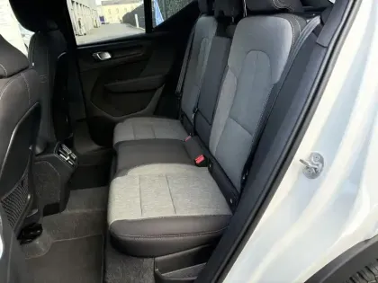 Photo 15 Volvo Xc40  B3 163 ch DCT7