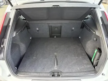 Photo 16 Volvo Xc40  B3 163 ch DCT7